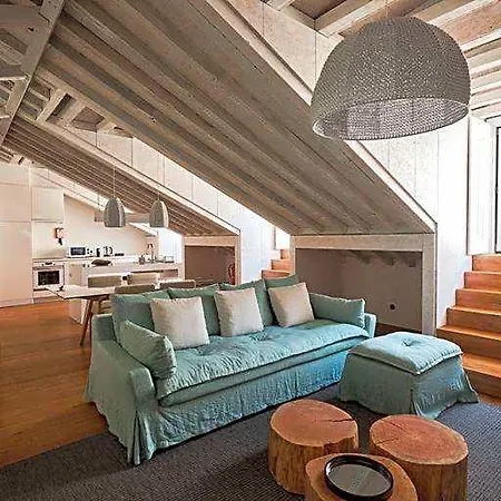 Look Living, Design 4* Lizbona